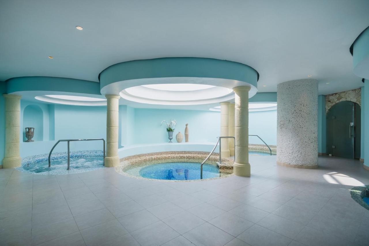 Iberostar Waves Rose Hall Beach Montego Bay Eksteriør bilde