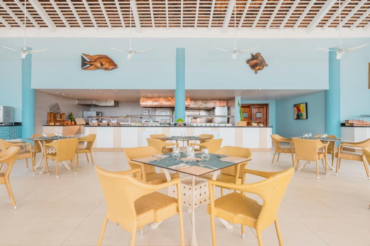 Iberostar Waves Rose Hall Beach Montego Bay Eksteriør bilde